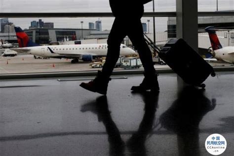 美国多家航司一天内取消700多架次航班 - 民用航空网