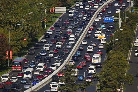 中国最惨的一次堵车，整整堵了20天！车主：再也不想回家了！
