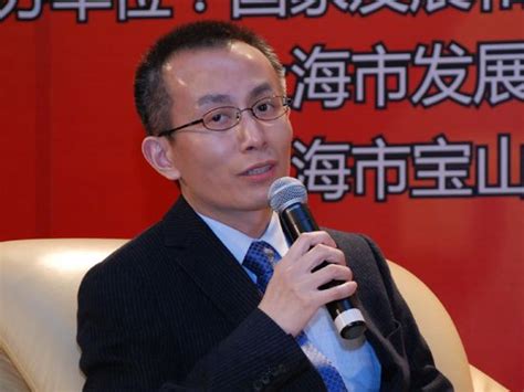 [讲堂] 杨禹“吐槽”：转型时期主流媒体的社会责任-对外经济贸易大学新闻网