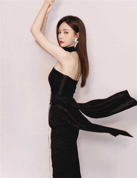 沈梦辰甜美女生头像高清