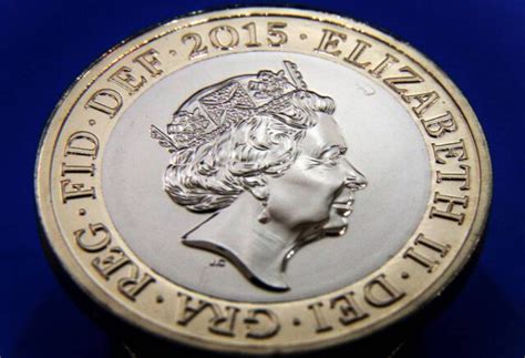 英格兰银行发行了首张印有查尔斯国王头像的英镑纸币|纸币|英格兰银行|肖像_新浪新闻