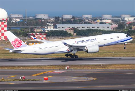 B-18916 China Airlines Airbus A350-941 Photo by Jhang Yao Yun | ID 1060985 | Planespotters.net