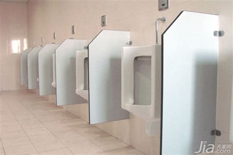 为什么酒店厕所门是透明的？99%的人不知道！-合抱木装修网
