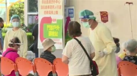 台湾接种疫苗致852人死亡，首超确诊死亡数？背后真相是什么？_凤凰网