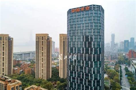 武汉最能赚钱的大楼诞生，光纳税就湖北第一！附亿元楼各区排名