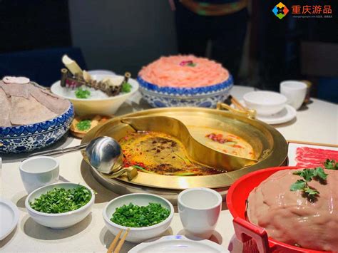 重庆九坑子的六星级苍蝇馆子，专卖黄辣丁火锅，但年轻人都不爱吃 – 重庆游品