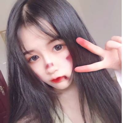 温柔女生丧气素材头像