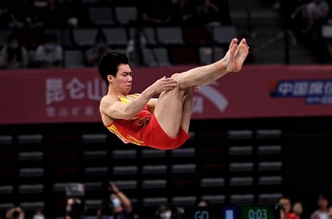中国体操队东京奥运会大名单出炉：肖若腾、林超攀领衔_凤凰网