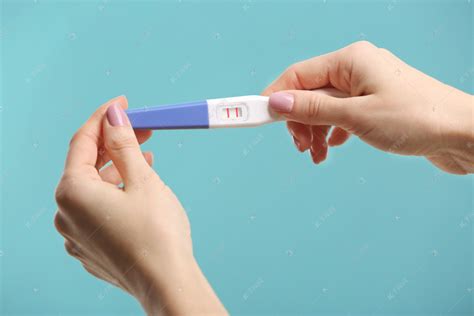妊娠试验在手中 高清摄影大图-千库网