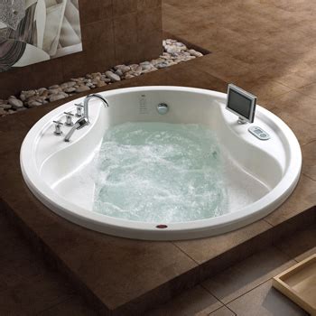 意大利卫浴品牌Falper以浴缸精湛工艺，成就浴室平衡之美！_易美居-站酷ZCOOL