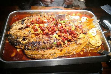中国十大烤鱼品牌：探炉烤鱼上榜，味妙烤鱼吧第一_排行榜123网
