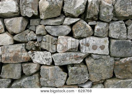 石头在围墙设计中的玩法-搜狐大视野-搜狐新闻
