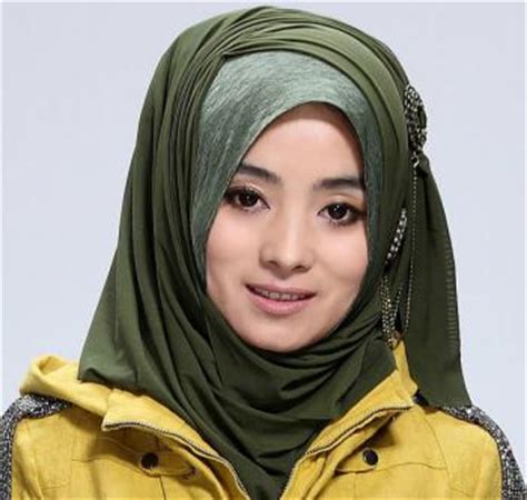 穆斯林女孩纱巾戴法 - 人文记实 - 穆斯林在线（muslimwww)