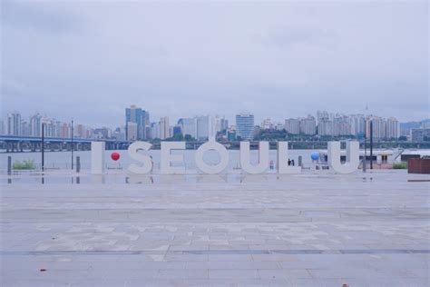 韩国首尔有哪些值得一看的建筑？ - 知乎