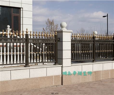 铝艺阳台护栏-昌达铝艺别墅门、铝艺护栏