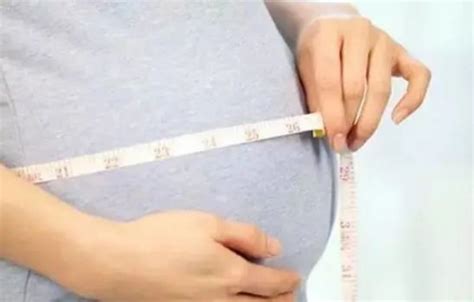 双胞胎孕期体重增长标准_怀孕_快速问医生