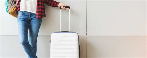 飞机随身带的行李规定多少斤？飞机能带多少行李_车主指南
