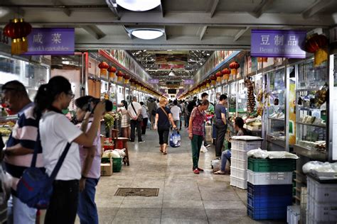 菜场华丽转身为“纳凉胜地”？！去江北这个菜场买菜，还能吹空调！