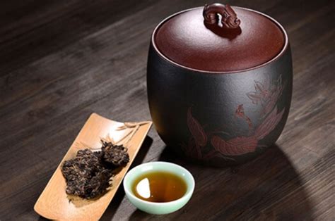 世界顶级茶叶排名前十，普洱茶、西湖龙井排前两名_巴拉排行榜