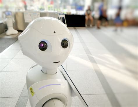 2022世界机器人大会在北京召开，优必选人形机器人亮相大会开幕式 | 极客公园