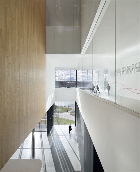 Galería de Remai Modern / KPMB Architects + Architecture49 - 11