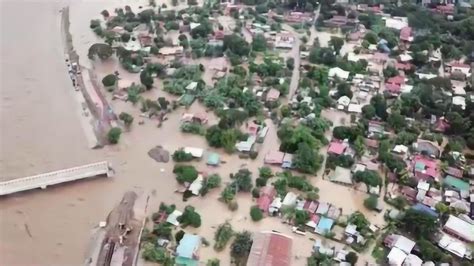涿州遭洪水围困小区居民发声：淹到近2楼，水电气都断了|涿州市|发声|洪水_新浪新闻
