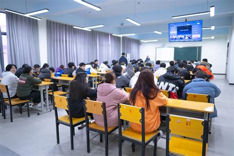 人工智能学院走访江南大学-物联网与人工智能学院