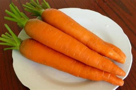 十大抗癌食物排行榜 红薯第一，芹菜、番茄上榜(2)_排行榜123网
