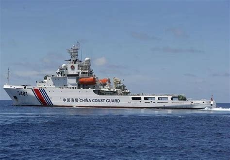 仁爱礁最新实况照：菲沉船炮口瞄准中国海警船_新浪图片