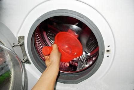 波轮洗衣机如何清洗消毒-知修网