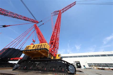 4500吨！世界最大吨位履带起重机下线，助力核电石化建设