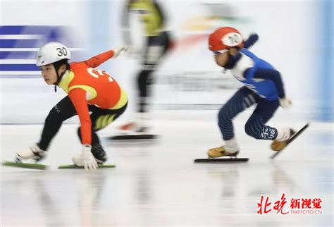 2023/2024赛季全国花样滑冰锦标赛暨十四冬资格赛在河北承德开赛