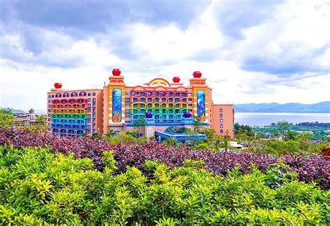 住在抚仙湖的梦幻城堡｜海豚湾主题酒店-旅游攻略-游记-去哪儿攻略