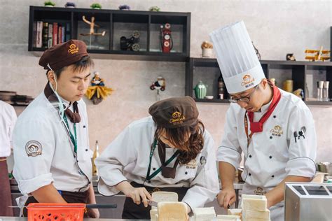 上海新东方烹饪学校_专业厨师培训_西点蛋糕西餐培训学校【官方网站】