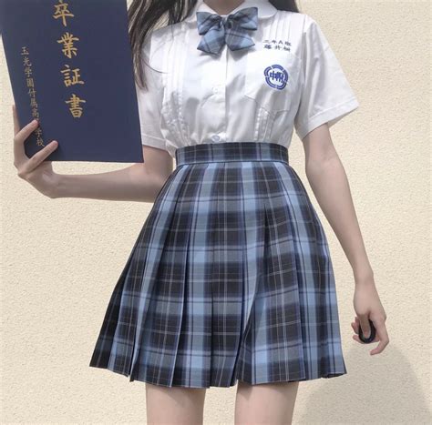 温柔裙子头像女生图片