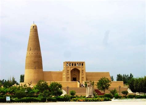 魅力新疆首府----乌鲁木齐市真的那么好？ - 新疆百科