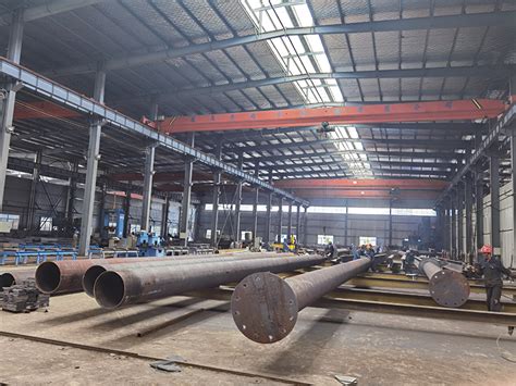 武汉钢结构公司大型钢结构滑移安装的施工技术-湖北蓝欧钢结构工程有限公司