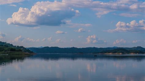 碧波荡漾的昆明湖湖面高清图片下载_红动中国