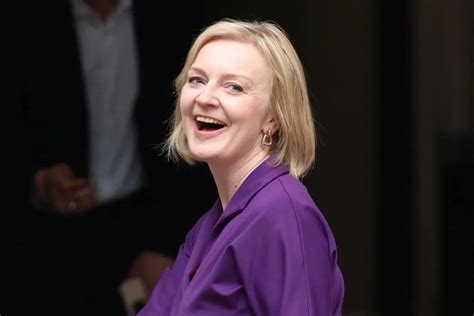 英国新任首相终于出炉 特拉斯成为第三任女首相|英国|约翰逊|保守党_新浪新闻