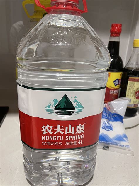 农夫山泉 饮用天然水5L*4桶 整箱