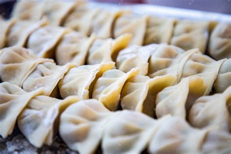 中国的水饺文化很丰富，介绍个家庭做法