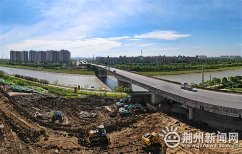 最新航拍！复兴大道跨江汉运河桥进展来了_荆州新闻网_荆州权威新闻门户网站