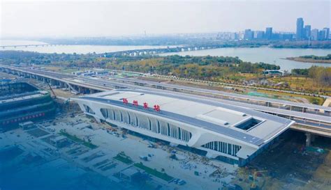 扬州泰州国际机场二期扩建工程周边水系调整工程顺利开工_扬州水利建筑工程有限责任公司