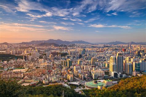 夏日首尔市中心的城市景观高清图片下载-正版图片502644721-摄图网