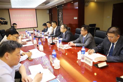 滨州市市长宇向东考察华文产业集团 开启滨州产业转型升级“加速器” - 华文产业