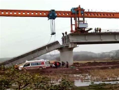 痛心！湖北鄂州桥梁垮塌事故缘由198吨超限货车|临潼|大件运输|超限_新浪新闻