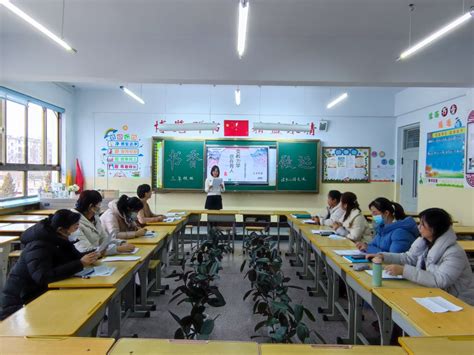 甘州区长安镇中心学校开展中华经典诵读活动