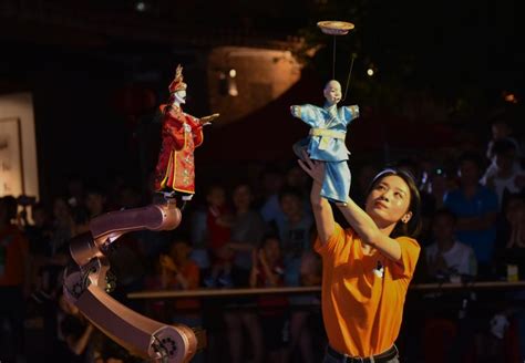 掌中木偶机器人亮相晋江市2019年文化旅游节-大武夷新闻网