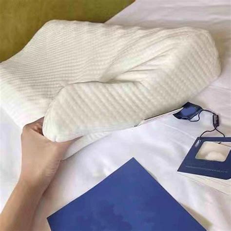 希尔顿乳胶枕头批发天然乳胶护颈枕儿童乳胶枕芯爆款会销团购礼品-阿里巴巴