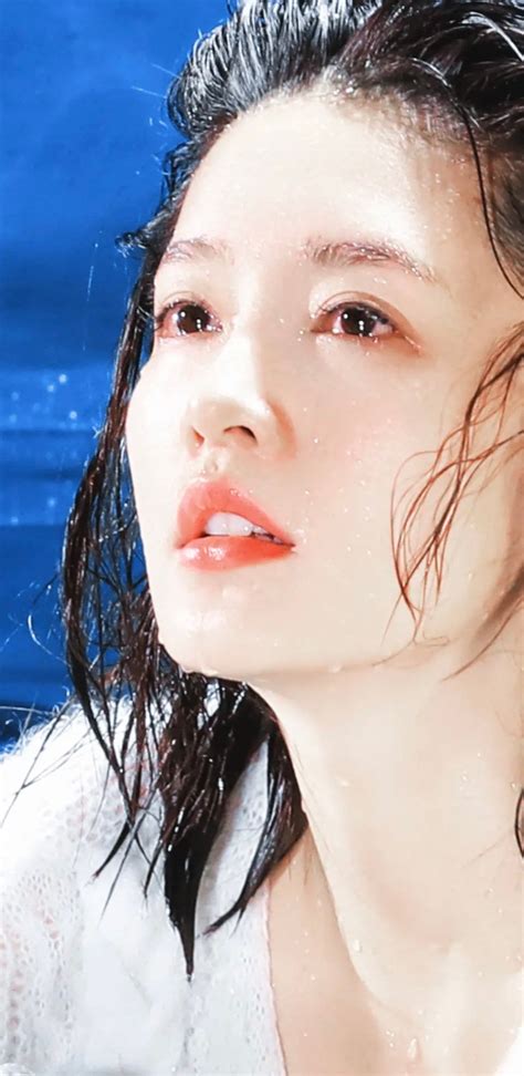 湿身美女图片、湿身美女图片大全